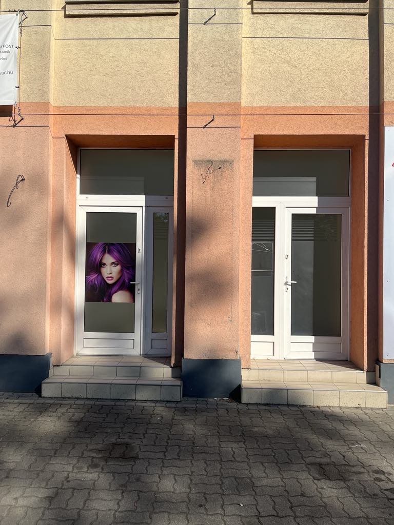 Üzlethelyiség